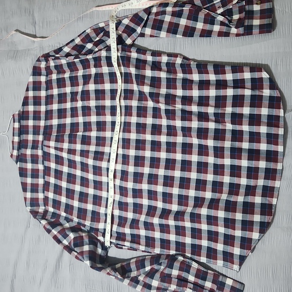 Old Navy slimfit Button-down white maroon and gray size large - Picture 2 of 3